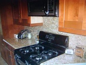3rd image of 9246 Mills Ave