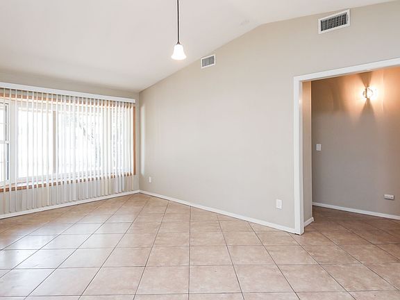 5th image of 3339 W College Dr