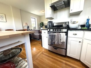 102 Willow St, Cambridge, MA 02141