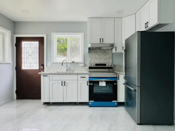 1154 Hoolawa Pl #B, Pearl City, HI 96782