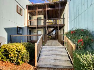 5038 Flint Ridge Pl, Raleigh, NC 27609