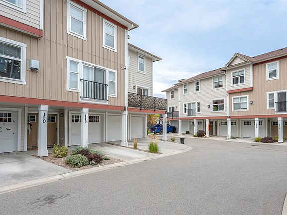 2nd image of 3363 Wilson St #119