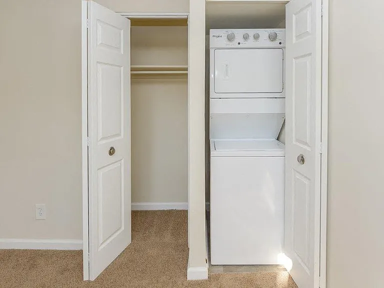 The Preserve at Owings Crossing Apartment Homes — Photo 11