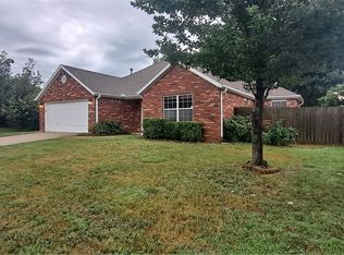 607 Ash St, Lowell, AR 72745