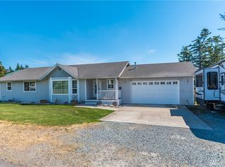 1589 Stephen St, Oak Harbor, WA 98277
