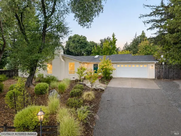 1310 Chateau Place, Ukiah, CA 95482