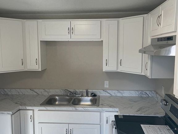 4th image of 102 N 5th St #5