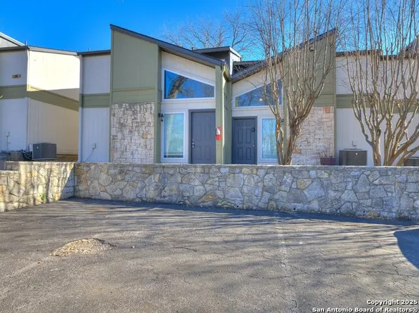 100 Lorenz Rd, San Antonio, TX