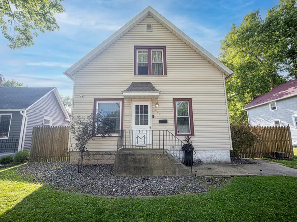 421 S Alma Ave, Kankakee, IL 60901