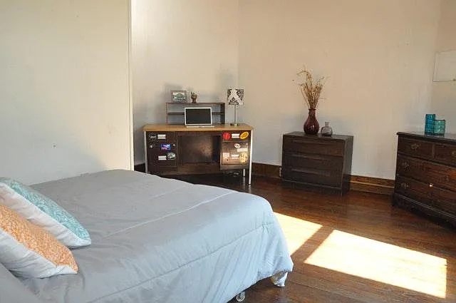 210 Delaware Ave #1 — Photo 4