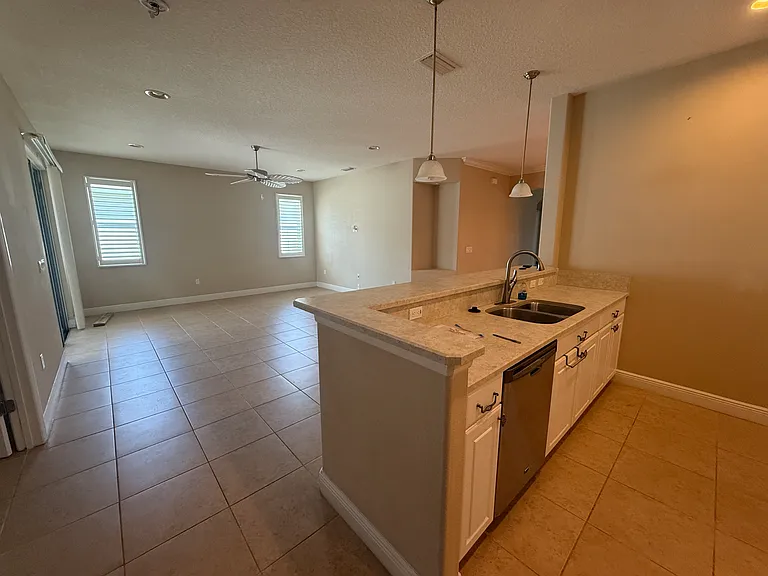3833 Esplanade Ave — Photo 14