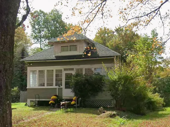 44 Benjamin Rd, Lake Ariel, PA 18436
