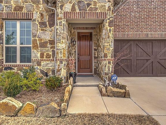 3rd image of 2411 Denali Ct