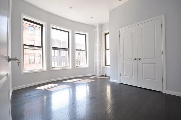Rented by Keller Williams NYC | media 8