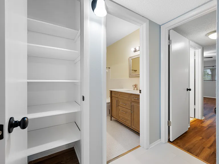 2258 World Parkway Blvd W #40 — Photo 3