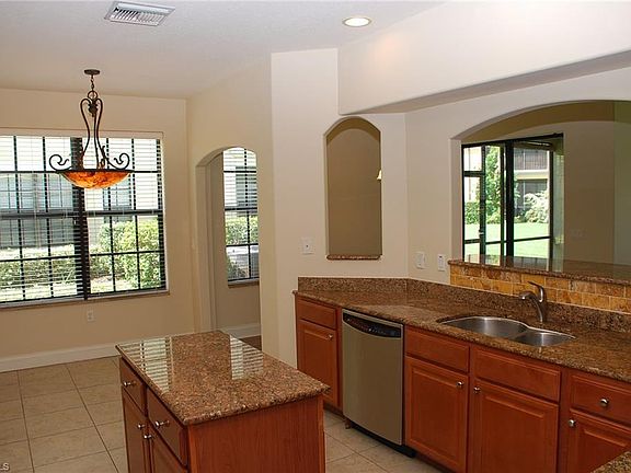 3rd image of 1299 Verde Dr #1501