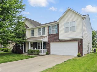 6552 Hunters Rdg S, Zionsville, IN 46077