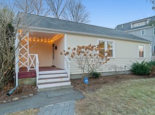 52 Heatherland Rd, Newton, MA 02461