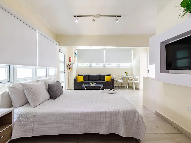 1408 Calle Aldea #1B — Photo 10