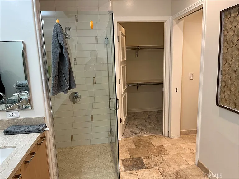 205 Caruso Ave — Photo 17