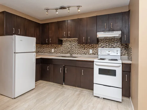 10512 83rd Ave NW, Edmonton, AB T6E 2C9