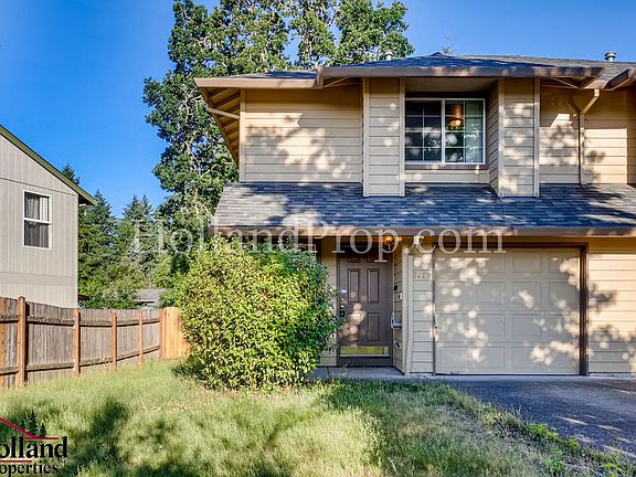 3rd image of 6054-6056 SE Green Ct