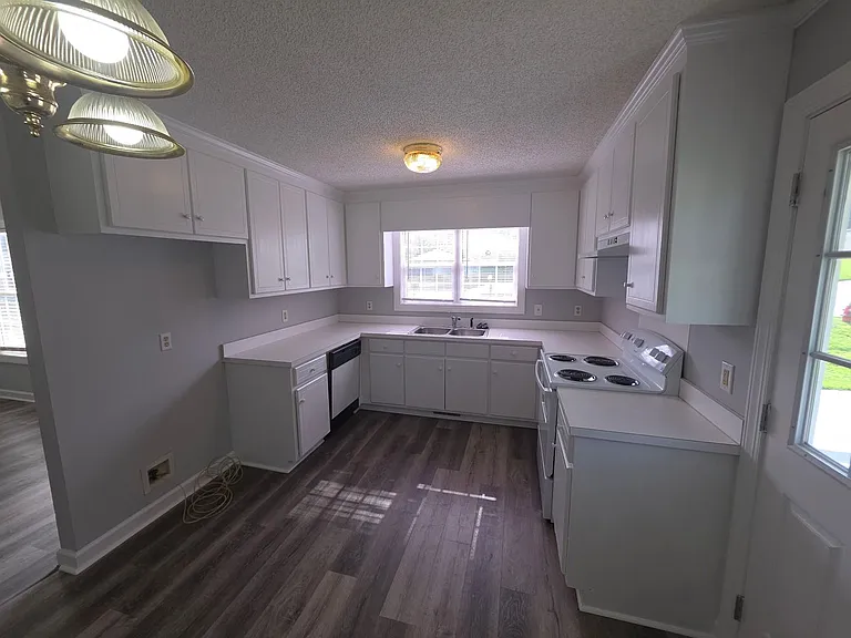 122 Tonya Ct — Photo 19