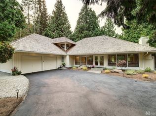 2219 Sahalee Dr E, Sammamish, WA 98074