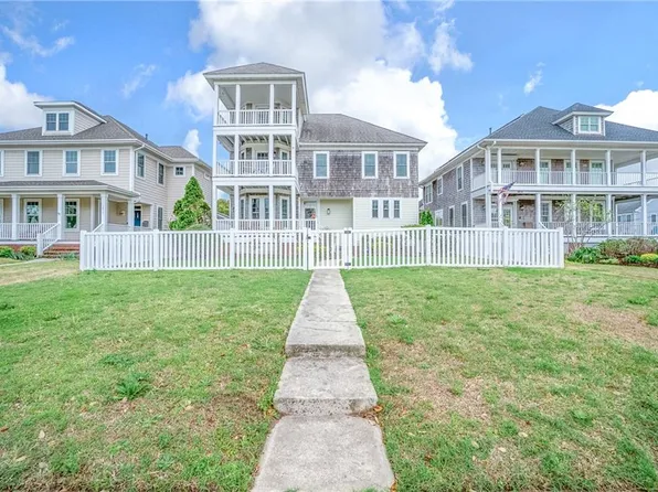 3807 E Ocean View Ave, Norfolk, VA 23518