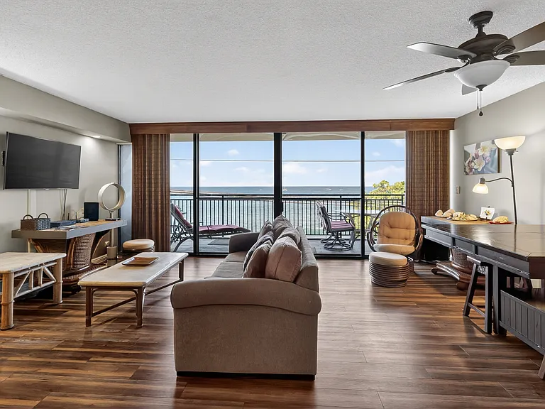 75-5782 Alii Dr #203 — Photo 1