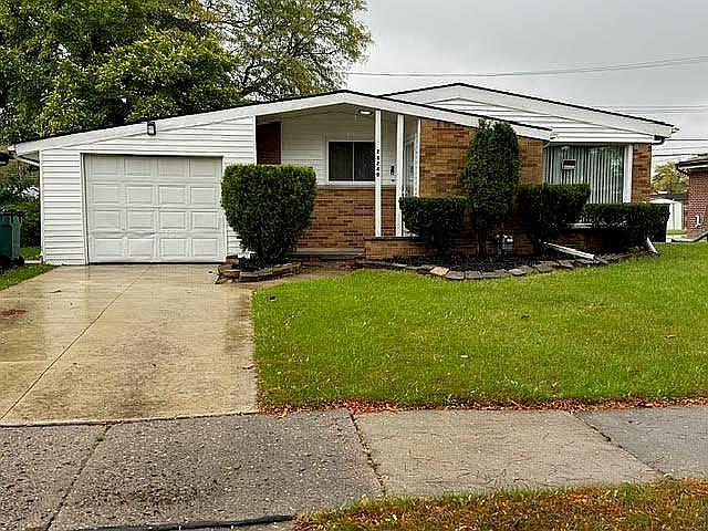 23240 Eastwood
