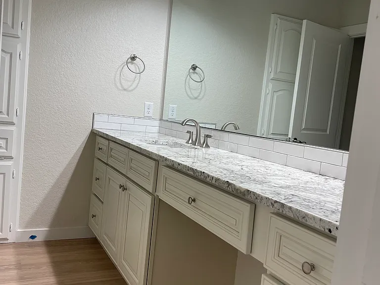 8021 Miles Dr — Photo 26