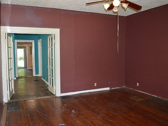 3rd image of 1278 Lydia St