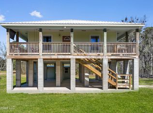 15904 Groue Rd, Biloxi, MS 39532