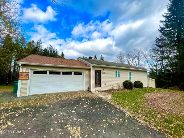 2625 Lake Ariel Hwy, Honesdale, PA 18431