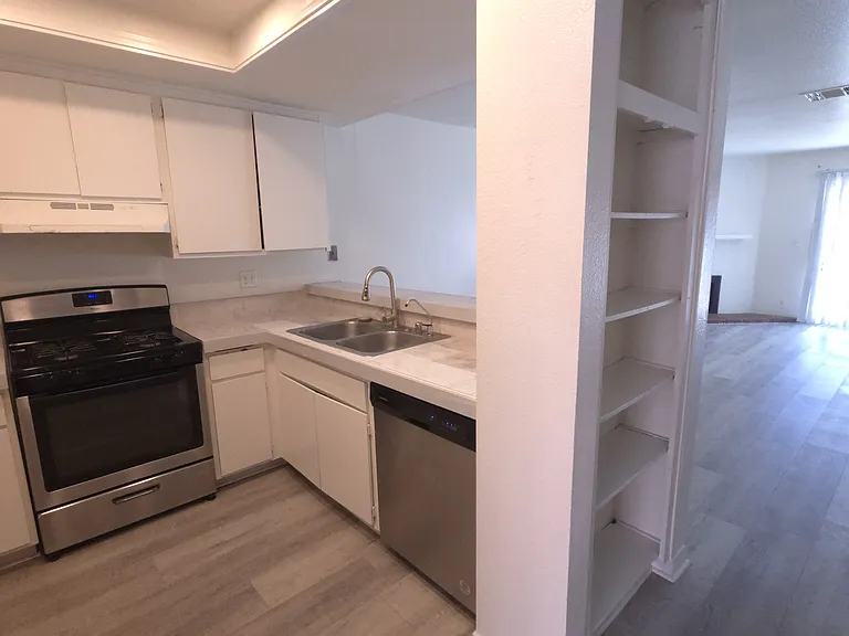 936 Fairway Dr #25 — Photo 16