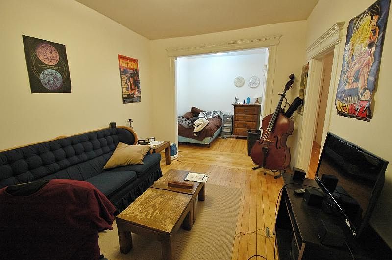 2nd image of 58 Westland Ave APT 04