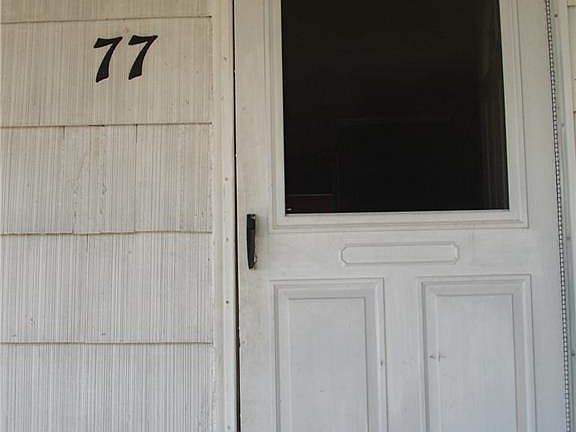 3rd image of 77 6th Ave