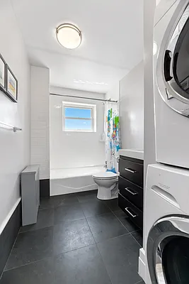 Rented by Compass | media 10