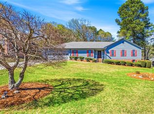 5215 Ashford Ct SW, Lilburn, GA 30047