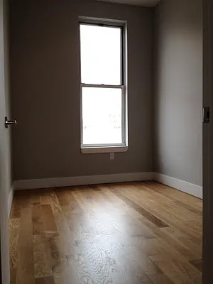 Rented by Full Time Management | media 14