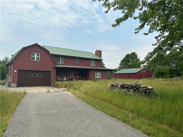 1520 Hyde Oakfield Rd NW, North Bloomfield, OH 44450