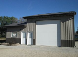 841 Douglas St, Jesup, IA 50648