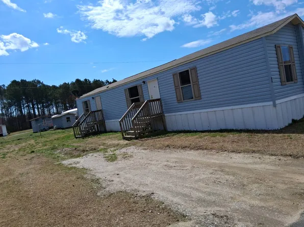 106 Carol Ln, Tarboro, NC 27886