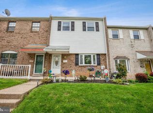 5208 Windward Ln, Bensalem, PA 19020