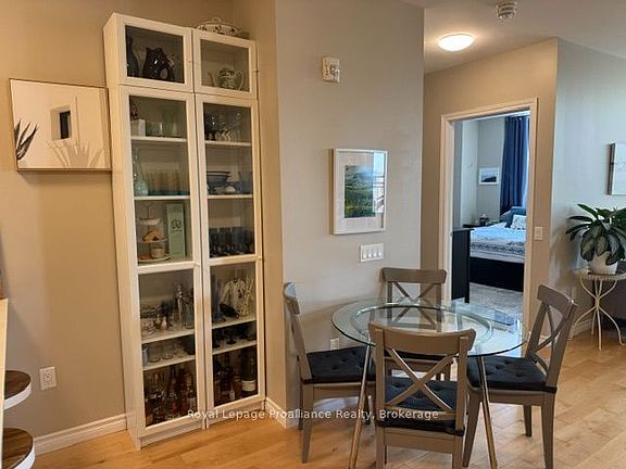 4th image of 199 Front St #411
