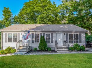 54 Prospect St, Deep River, CT 06417