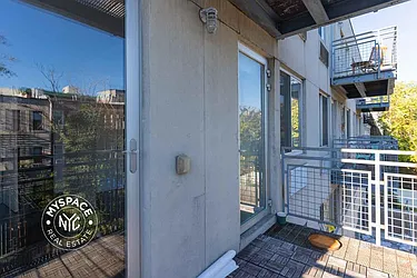 Rented by MySpaceNYC