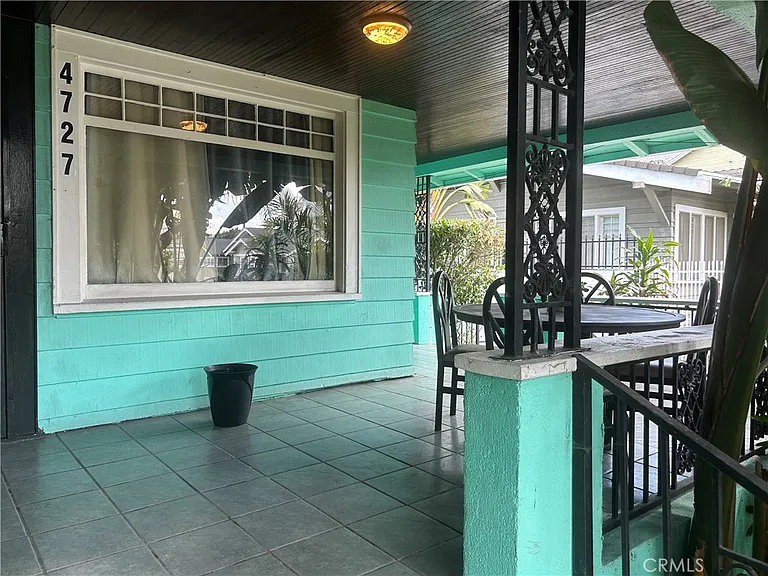 4727 Oakwood Ave — Photo 32
