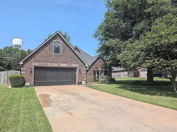 25600 Briar Dr, Claremore, OK 74019